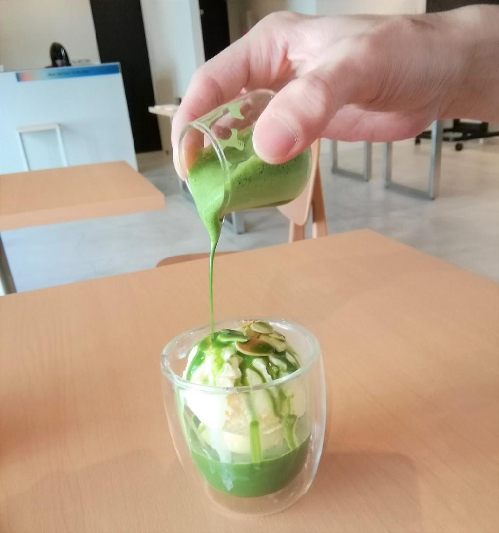 MATCHA 아포가트
660엔 행복과 치유의 MATCHA
　　～ ATELIER MATCHA ～