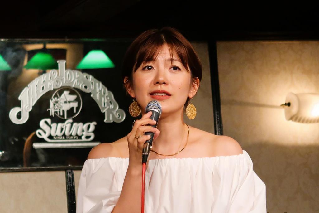 Remi씨 on 보컬 창업 48주년!노포 JAZZ CLUB "긴자 Swing" 긴자 인즈 2-2F에서 Jazz에 취한다.